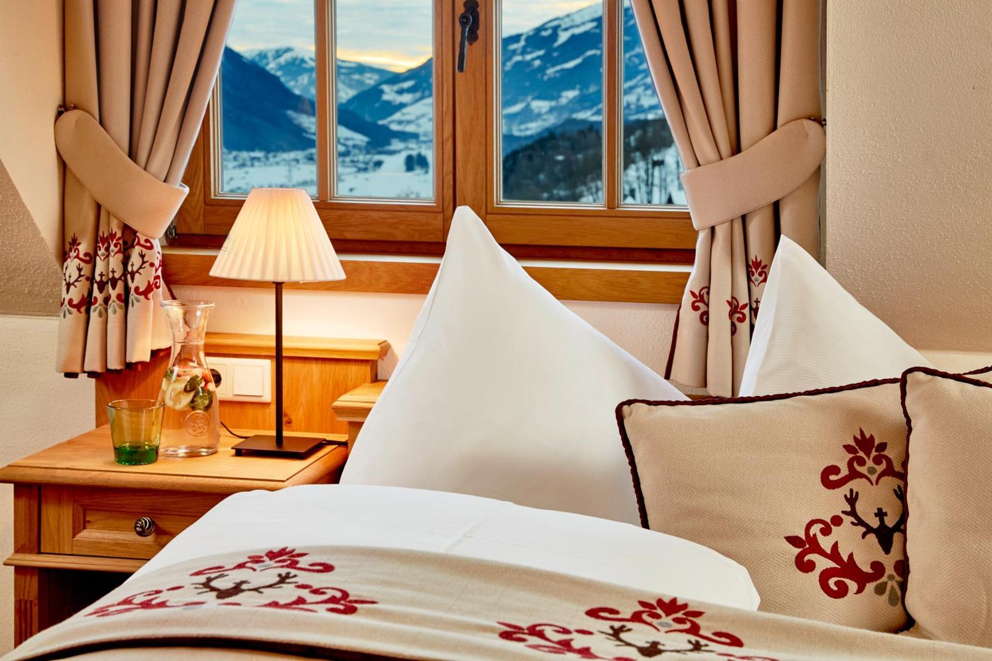 Hotel Schloss Міттерзілль Номер фото